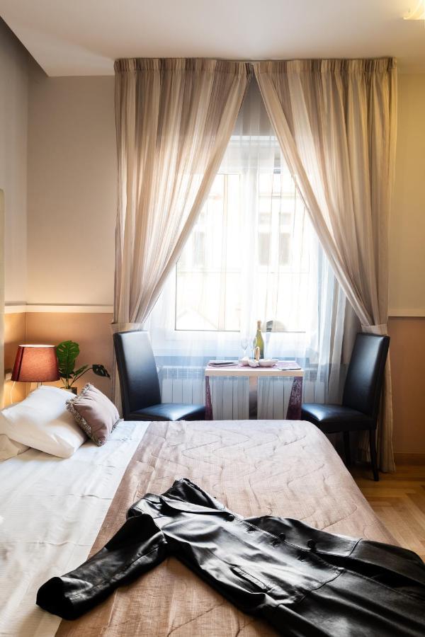 Rome River Inn Esterno foto