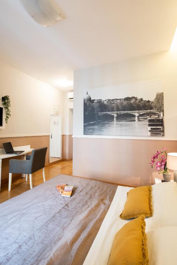 Rome River Inn Esterno foto