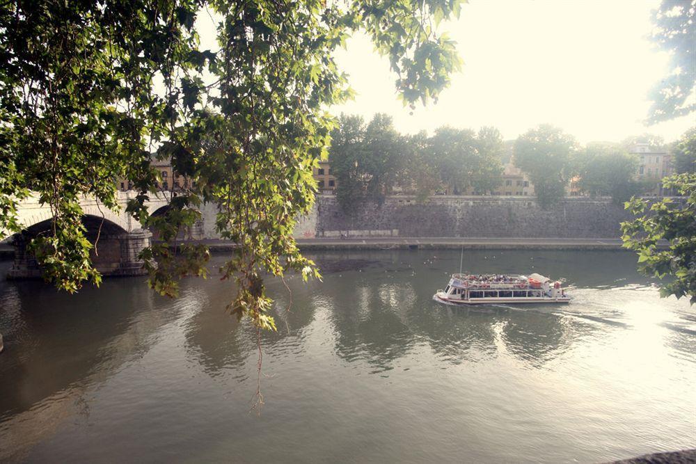 Rome River Inn Esterno foto