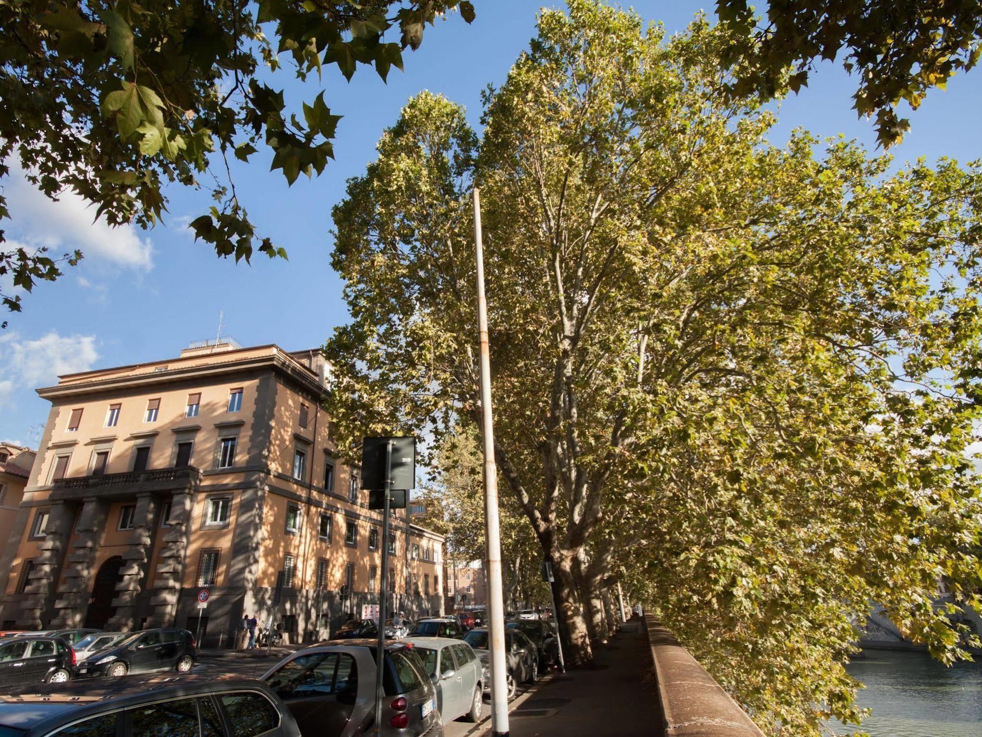 Rome River Inn Esterno foto