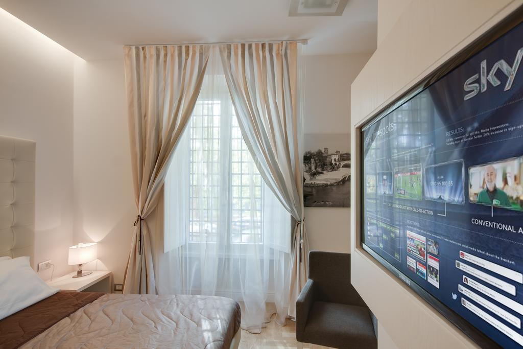 Rome River Inn Esterno foto